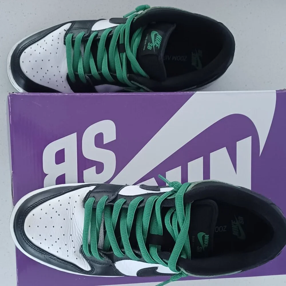 NIKE SB Dunk Low Pro - men's size US 11 - classic green black white - Picture 10 of 16